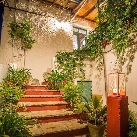 Gjirokastër Stone City Hostel מראה חיצוני תמונה