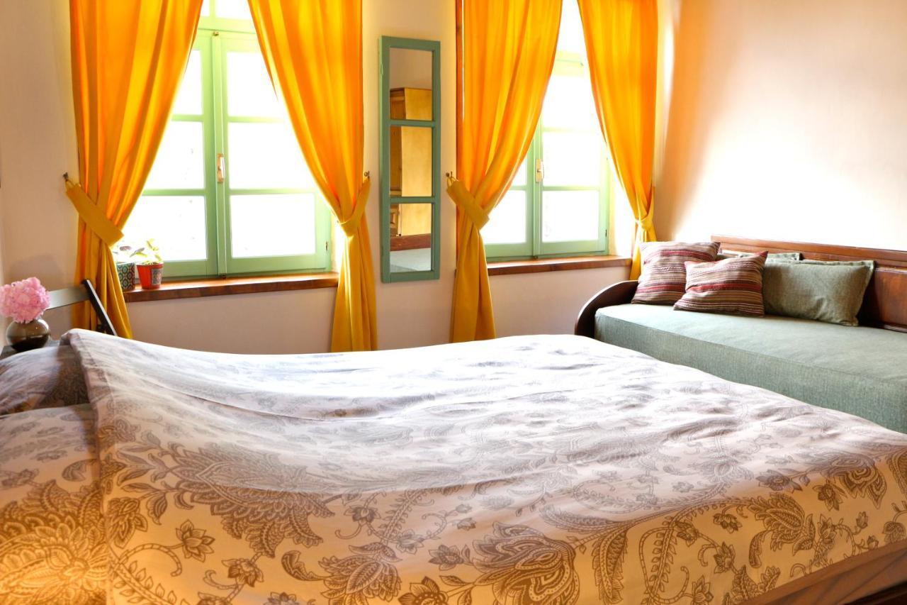 Gjirokastër Stone City Hostel מראה חיצוני תמונה